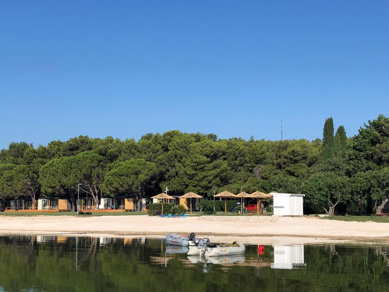 Camp Vransko - Mobile Homes 4* Pakoštane